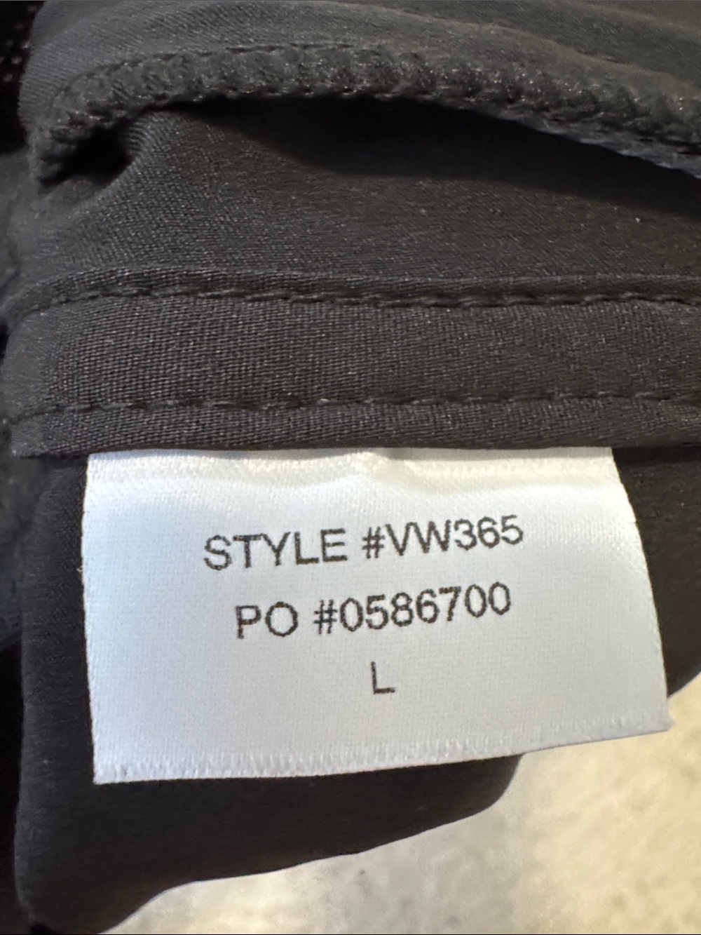 Vuori Clemetine Shorts Black SzL - Picture 4 of 5